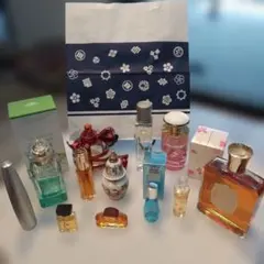 2026年最新】香水まとめ売りの人気アイテム - メルカリ