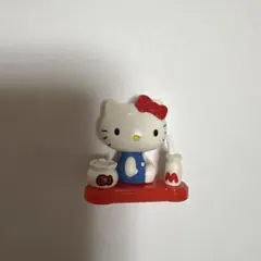 チョコエッグ　ハローキティシークレットフィギュア