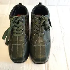 幅広 スニーカー