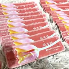 Kracie 肌美精 薬用ぬるだけパック美容液 パウチのサムネイル