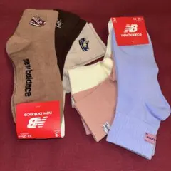 ⑫ ニューバランス　newbalance　ソックス　23～25cm