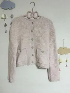 ピンク ニット カーディガン ボタン付き