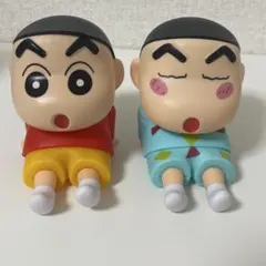 クレヨンしんちゃん　スマホスタンド　2個セット
