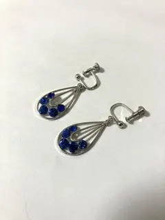 Item thumbnail for item 0e1dfefb-fb22-4e57-a17e-2b04701dd6dc