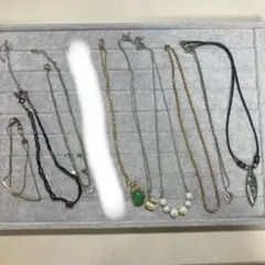 ネックレス まとめ売り 8点とブレスレット1点セットのサムネイル