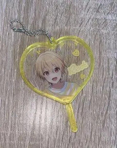 すとぷり るぅと うちわキーホルダー