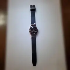 Swatch ブラック アナログ時計