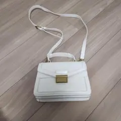 ホワイト クロコ型押し ショルダーバッグ