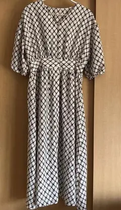 【Used】美品 ワンピース ガウンワンピース レトロ