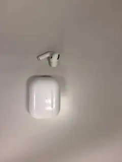 AirPods本体 ホワイト 充電ケース付き(ジャンク)