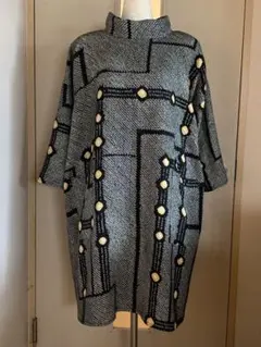 着物リメイク、正絹絞りのワンピース兼チュニック、黒地に黄色ドット