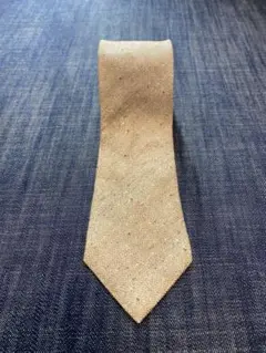 HILTON ITALYヒルトンシルクリネンベージュソリッドネクタイ伊製