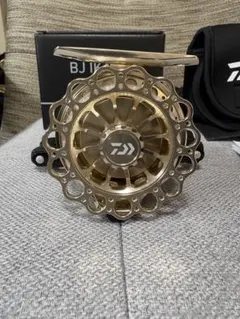 Item thumbnail for item 52cc540f-a1f2-4bb5-9b67-35e613aeecdf