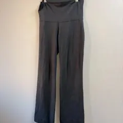 【USA製】lucy ルーシー ヨガパンツ フレアシルエット ブラック