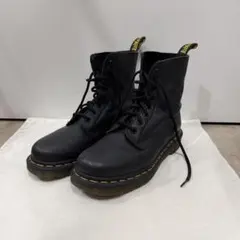 Dr.Martens 8ホールブーツ