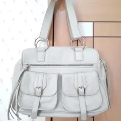 Item thumbnail for item 6ed6c232-a2a8-46ce-991b-78f9fc615d8f