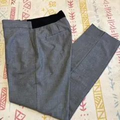 値下げ！ZARA グレーパンツ