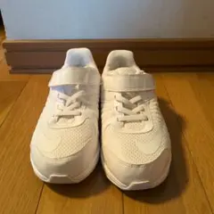 NIKE キッズ スニーカー ホワイト　21センチのサムネイル