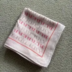 Burberry バーバリー ロゴ入り　ピンク　レディース　ハンカチ