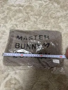 MASTER BUNNY EDITION ポーチのサムネイル