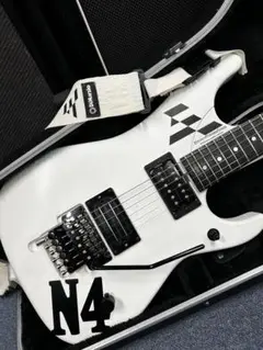 washburn USA N4 BSG1G. 白黒フランケンリフィニッシュ！ washburn USA N4 BSG1G. 白黒フランケンリフィニッシュ！ | LEG