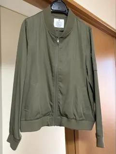 MA-1 ブルゾン カーキ Mサイズ