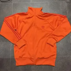 adidasオリジナル　オレンジ M
