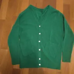 グリーン Vネック ニットカーディガン OLIVE des Mサイズ 緑