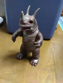 ドラギラス450 1stカラー マルサン ソフビ 怪獣 新品未使用 - メルカリ