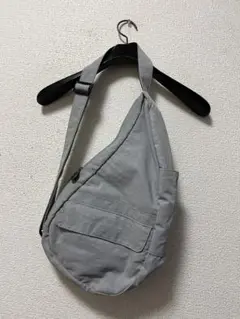 ヘルシーバックバッグ　アメリバッグ　/S　グレー　ロゴ刺繍　しずく型　ショルダーのサムネイル