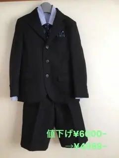 【値下げ】男の子フォーマルスーツセット120 保管カバー付きのサムネイル