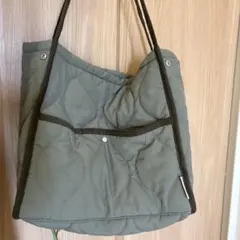 カーキ キルティング ショルダーバッグ