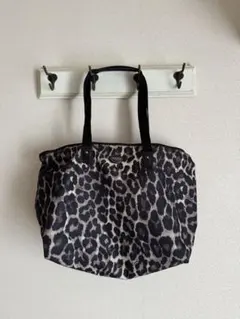 コーチ　ヒョウ柄ナイロンボストンバッグ　トートバッグ