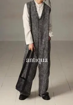 【antiqua】ツイードオールインワン サロペット（チャコールグレー）