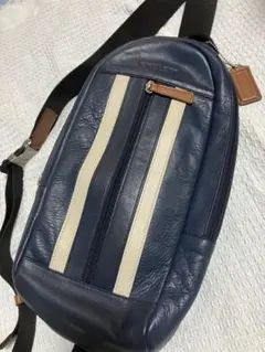 新品未使用】レクサス 高級厚革レザーボディバッグ 白 - メルカリ