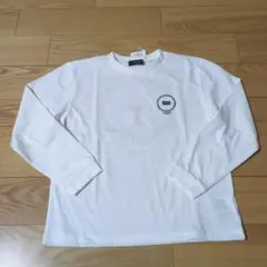 新品☆コムサイズム　白　サークルプリント長袖Tシャツ130㎝