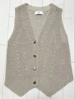 【美品】スローブイエナ　Vネック　ニットベスト