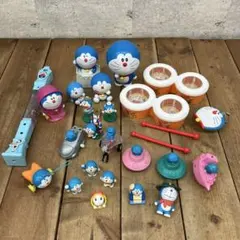 ドラえもん　玩具　オブジェ　置物　インテリア　工芸品　美術品　A1226 ドラえもん 玩具 オブジェ 置物 インテリア 工芸品 美術品 A1226