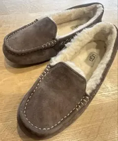 UGGアグ　アンスレー　スリッポン　24センチ