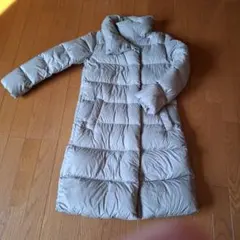 ライトグレー ロングダウンジャケット