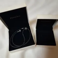 PANDORA レザーブレスレット チャーム付きのサムネイル