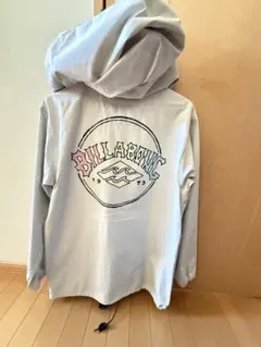 ⚠️値下げ中⚠️BILLABONG ナイロンジャケット Mサイズのサムネイル