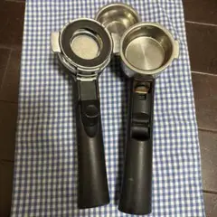 デロンギ カフェポッド用 ポルタフィルターと標準ポルタフィルターのサムネイル