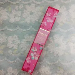 フィアンセ パルファンドトワレ ロールオン さくらの香りのサムネイル