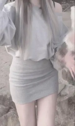 GYDAオフショルミニワンピース