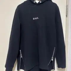 BALR. ブラックパーカー サイドジッパー付き
