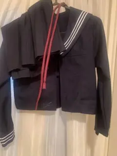 コスプレ　セーラー服上下 ネイビー 長袖 赤いリボン付き　M