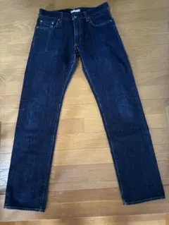 UNIQLO ユニクロ　ダークブルー セルビッジストレートデニム赤耳！
