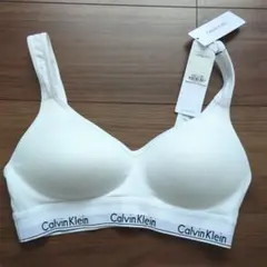 Calvin Klein Lift Bralette Mサイズ ホワイト