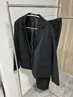 ブラック ビジネスパンツスーツ　GU